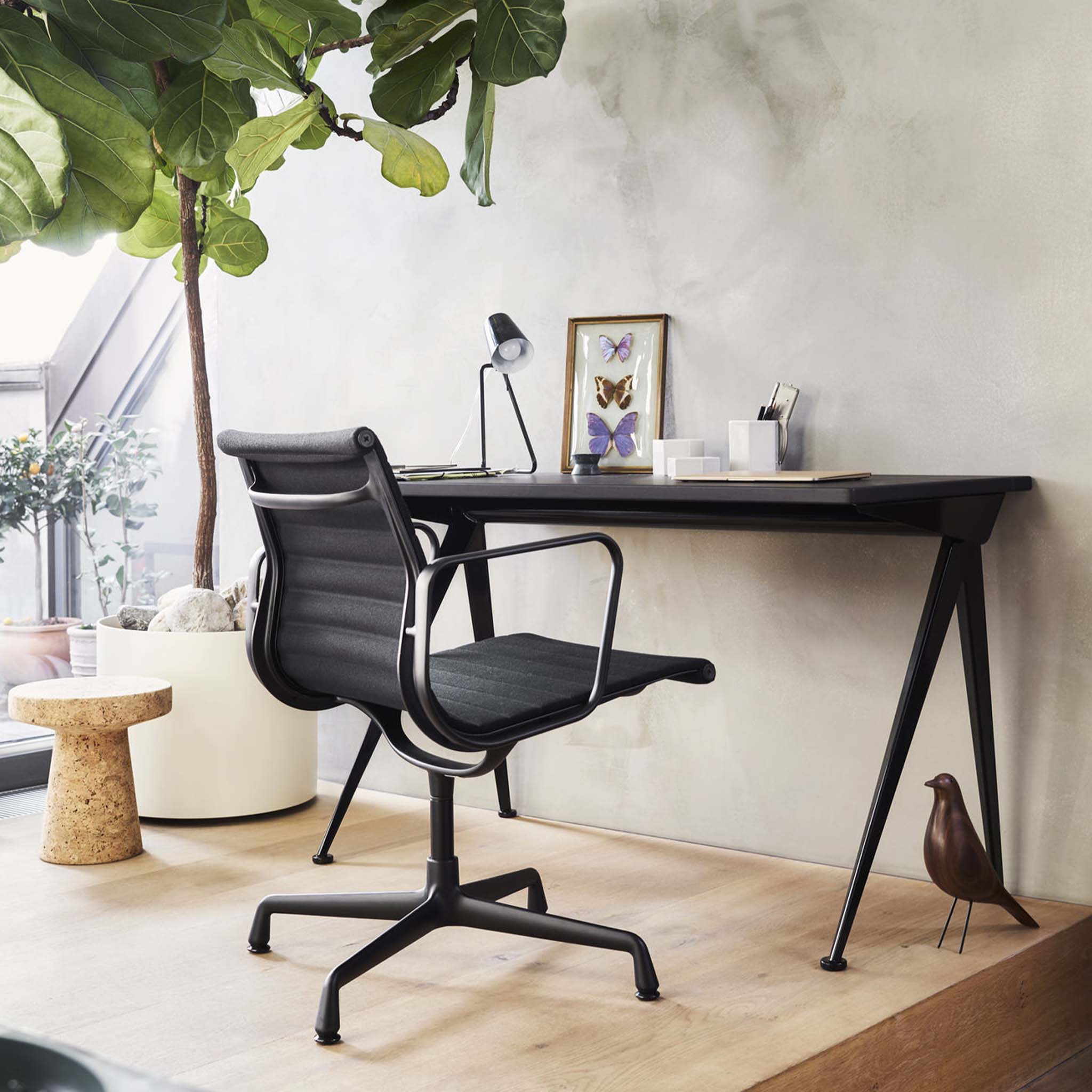 Aluminium Conference Chair EA 108 by Vitra - Image 6