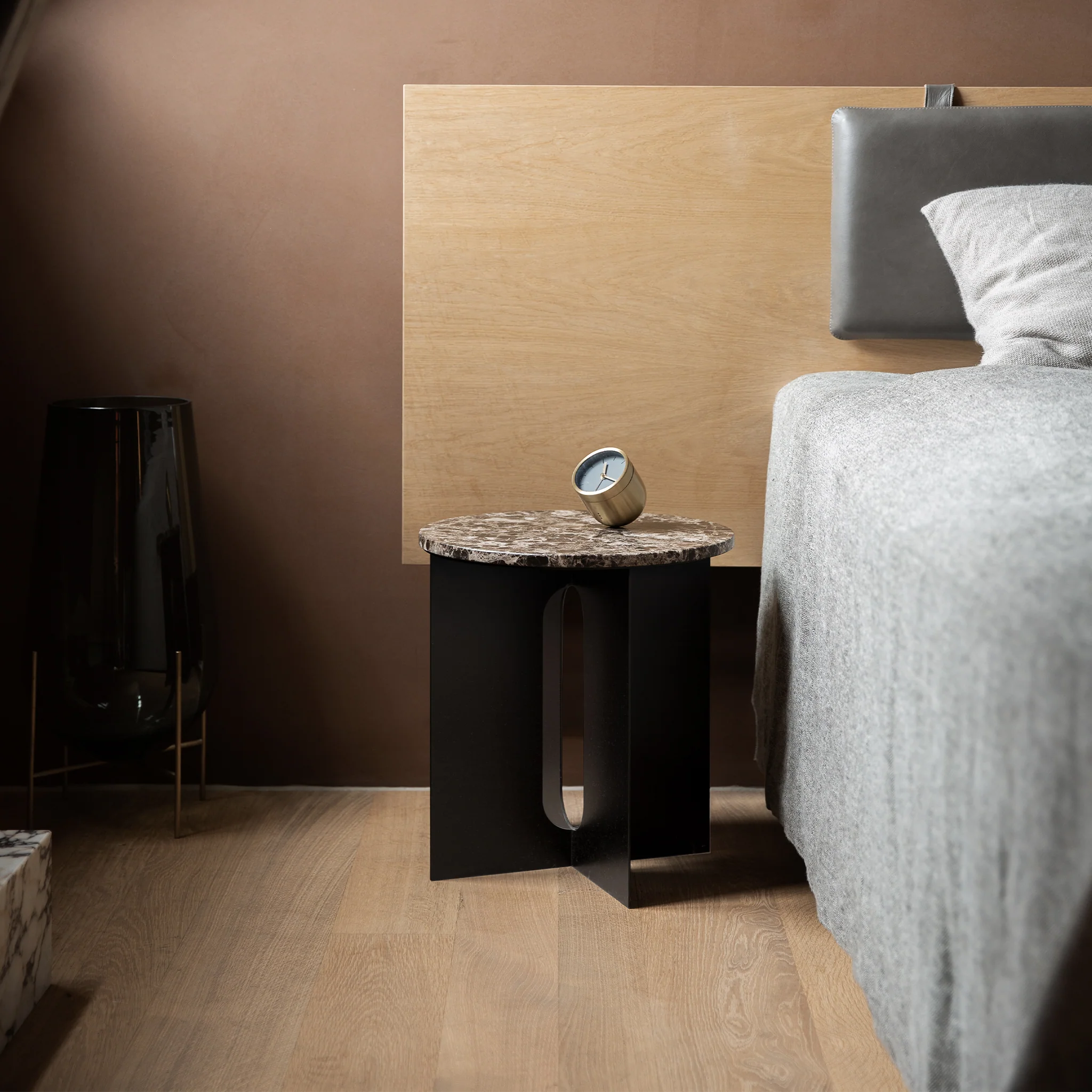 Androgyne Side Table Ø40 by Danielle Siggerud - Image 15