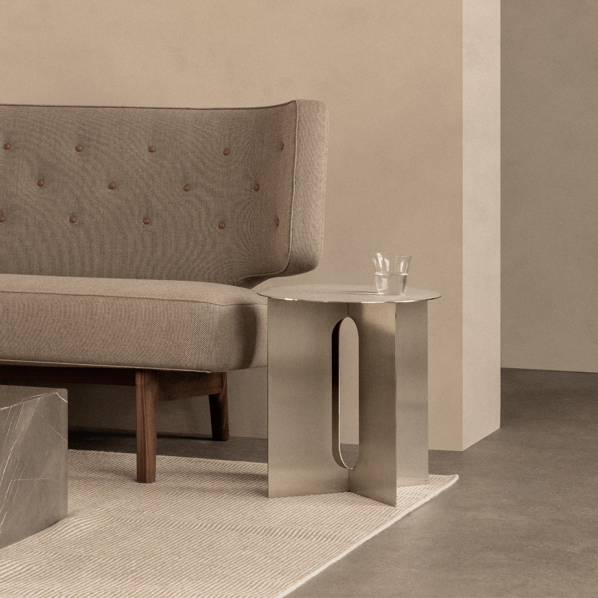 Androgyne Side Table Ø40 by Danielle Siggerud - Image 4