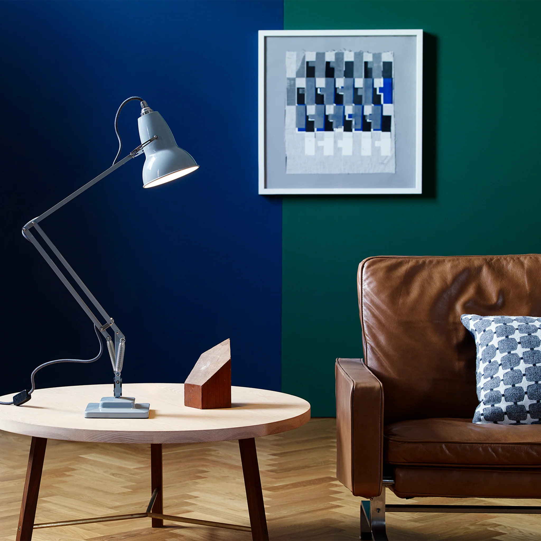 Original 1227™ Desk Lamp by George Carwardine - Image 9