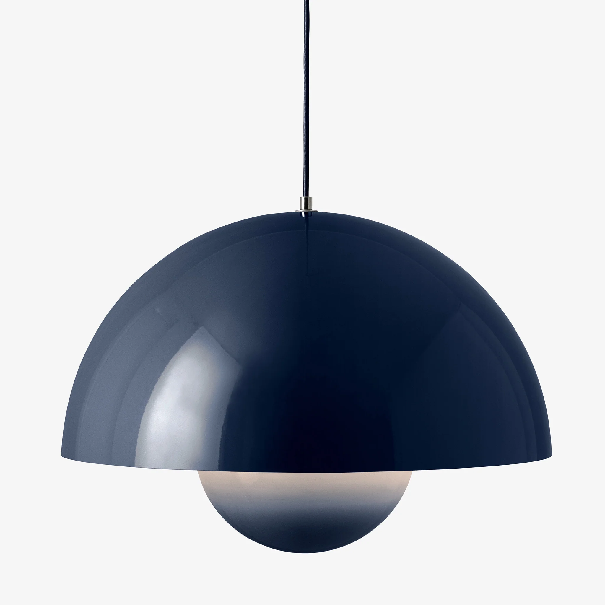 Extra Large Flowerpot Pendant VP2 by &Tradition - Image 14