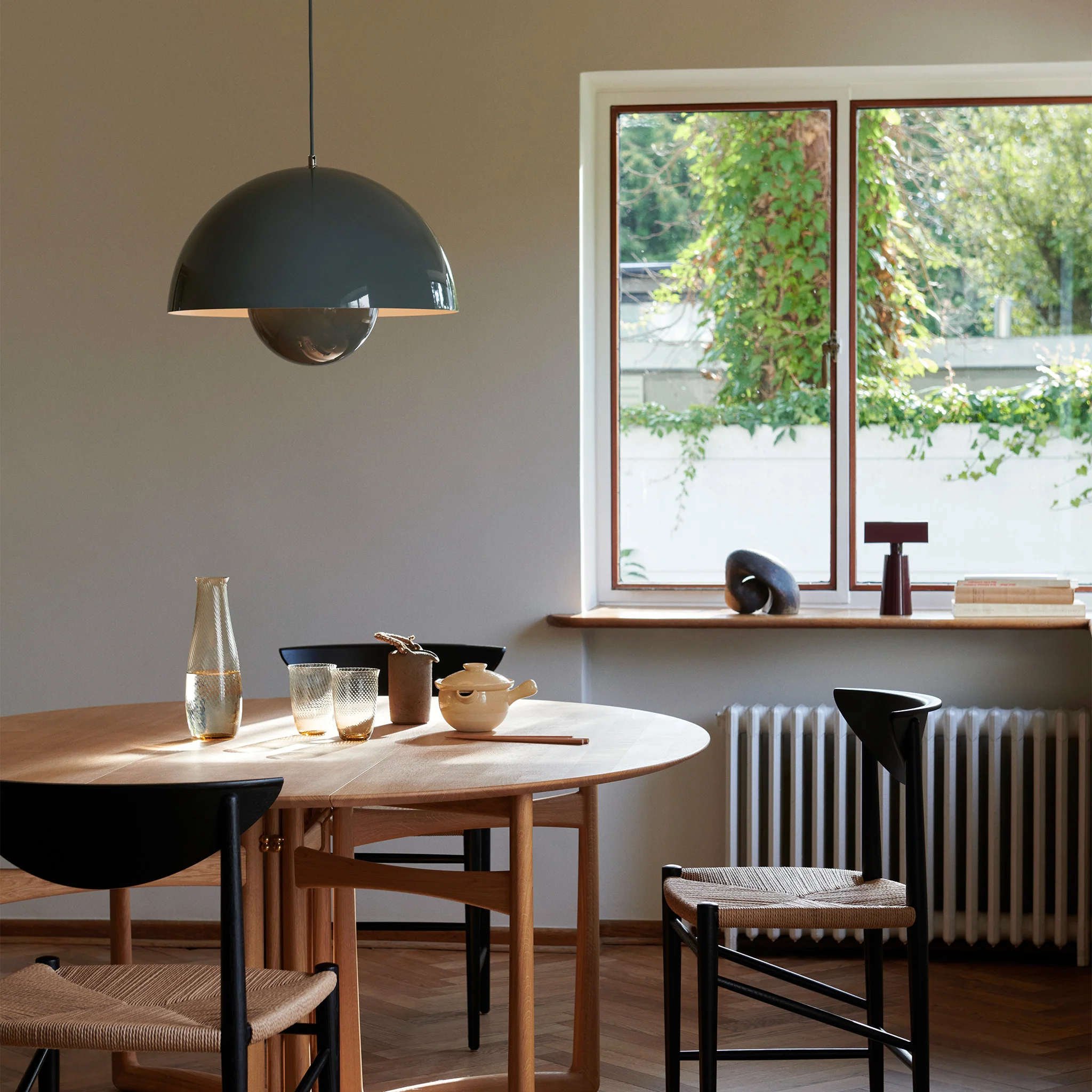 Extra Large Flowerpot Pendant VP2 by &Tradition - Image 5