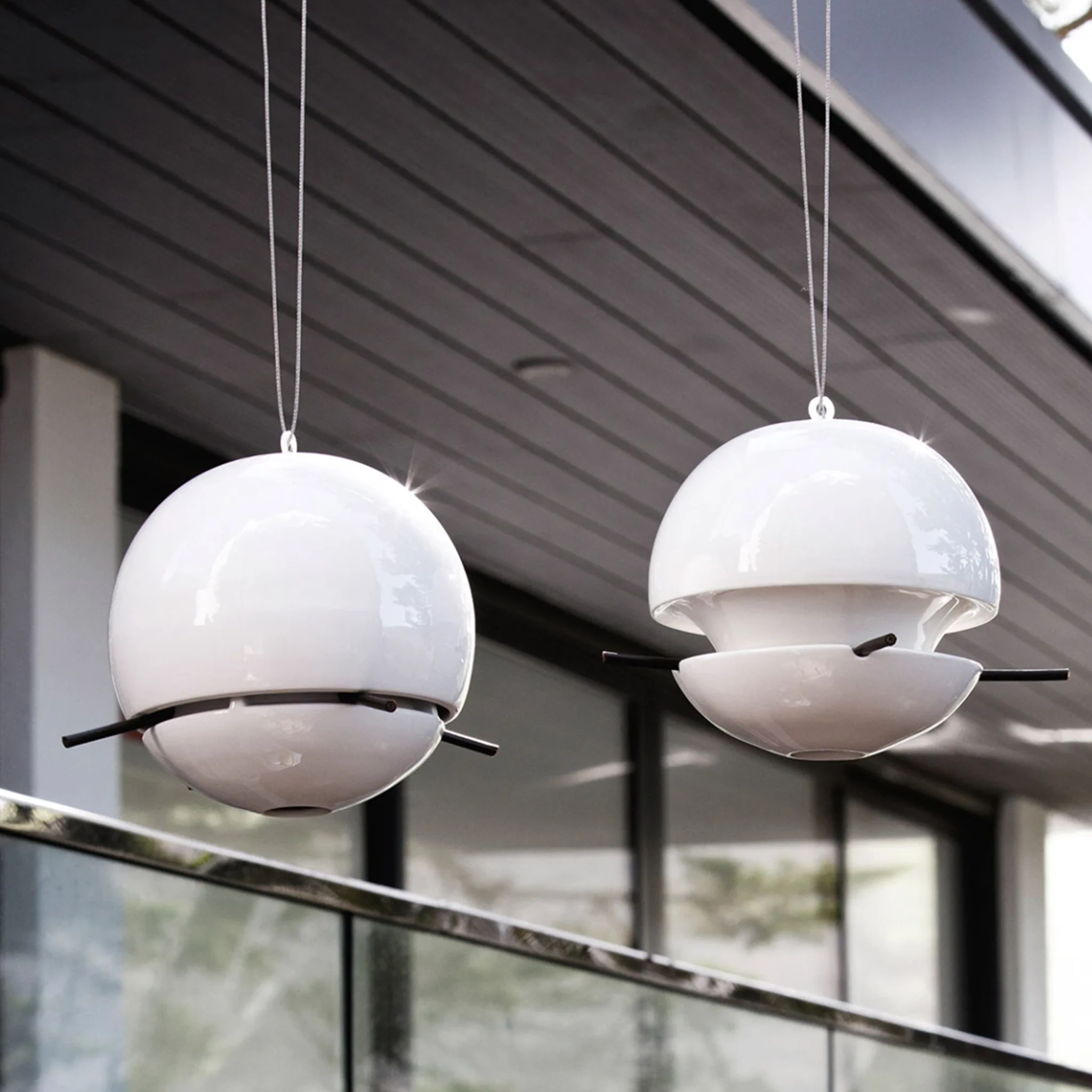 Birdball Peanut Feeder by Green and Blue - Image 3