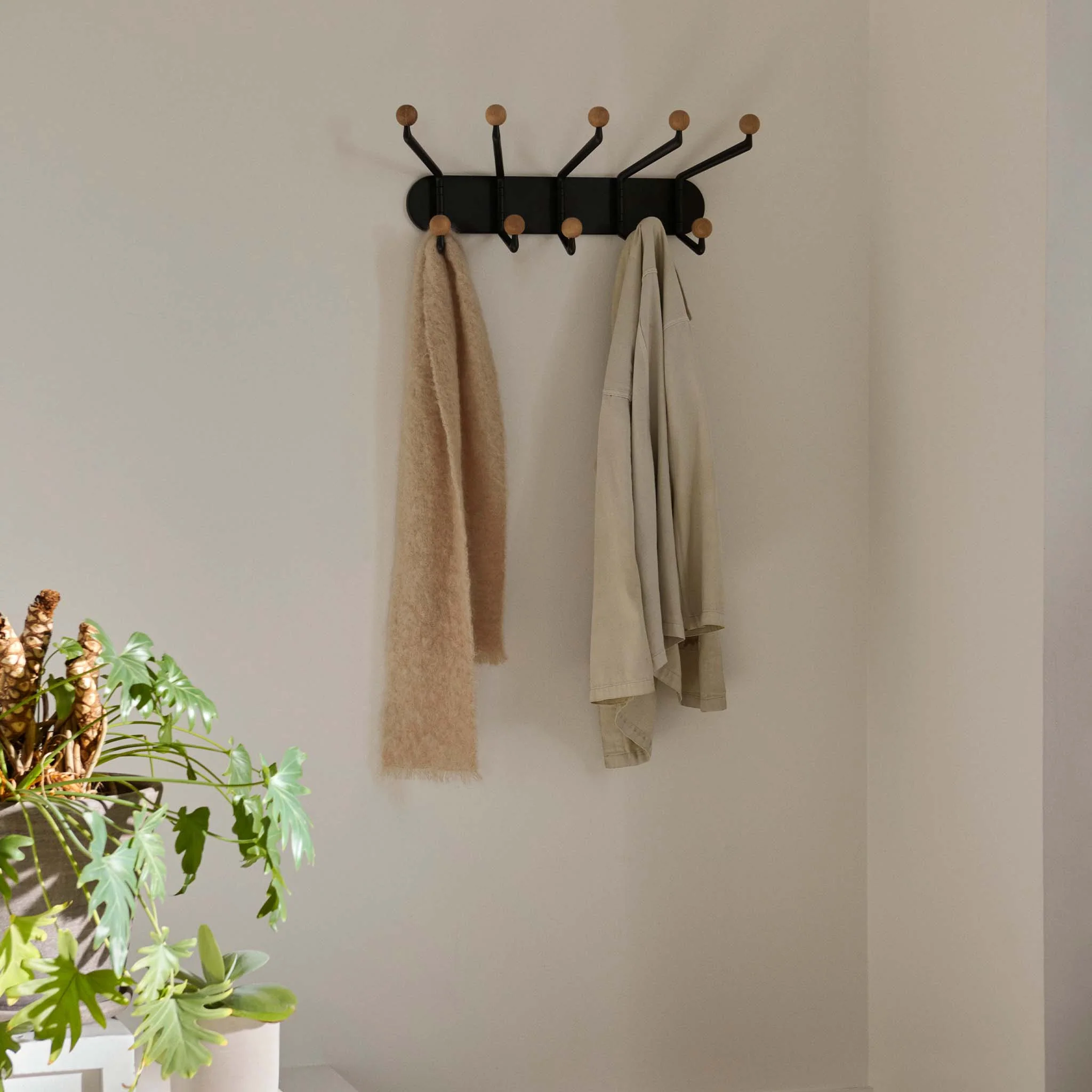 Capture Coat Hanger SC76 by Space Copenhagen for &Tradition - Image 5