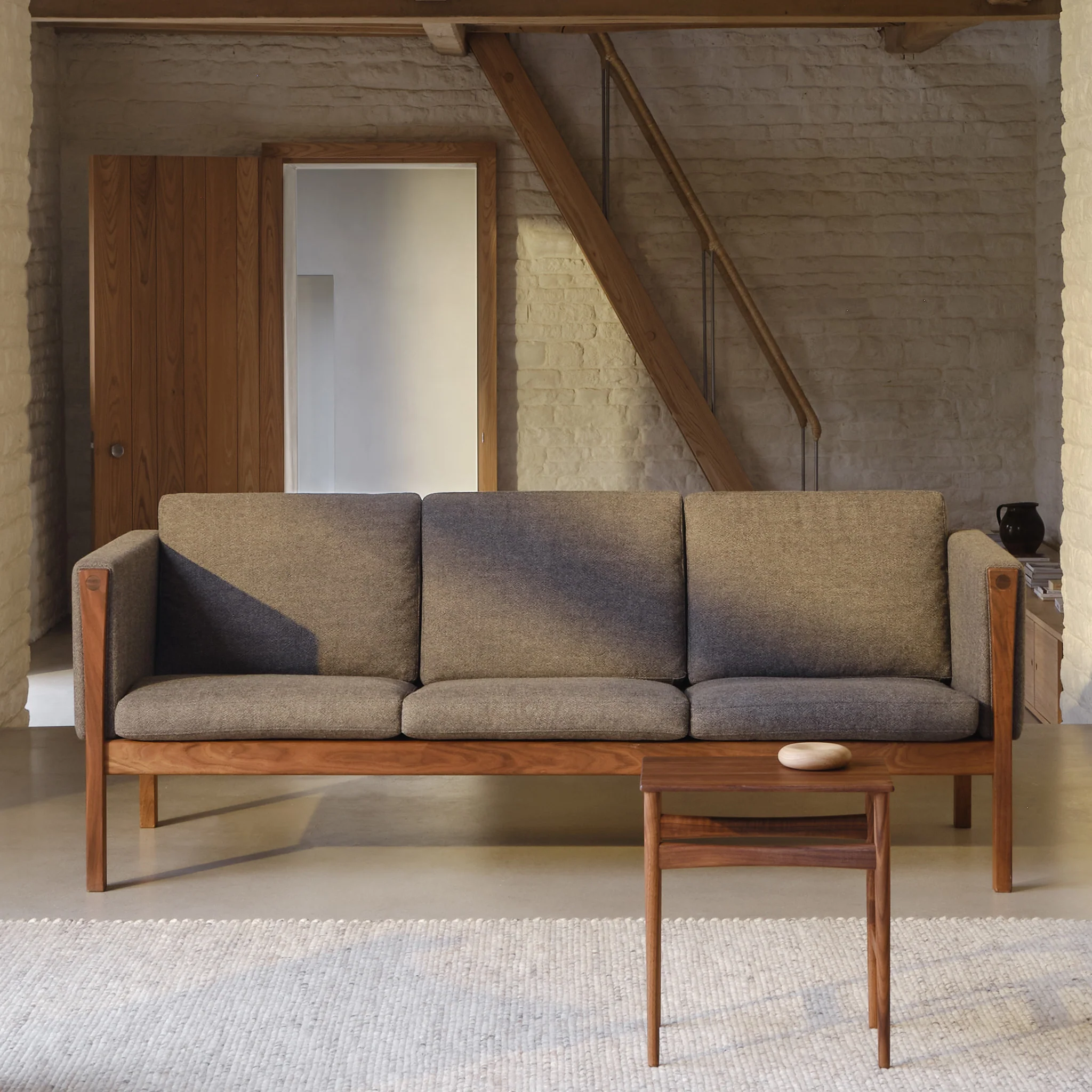 CH163 Sofa by Carl Hansen & Søn - Image 7