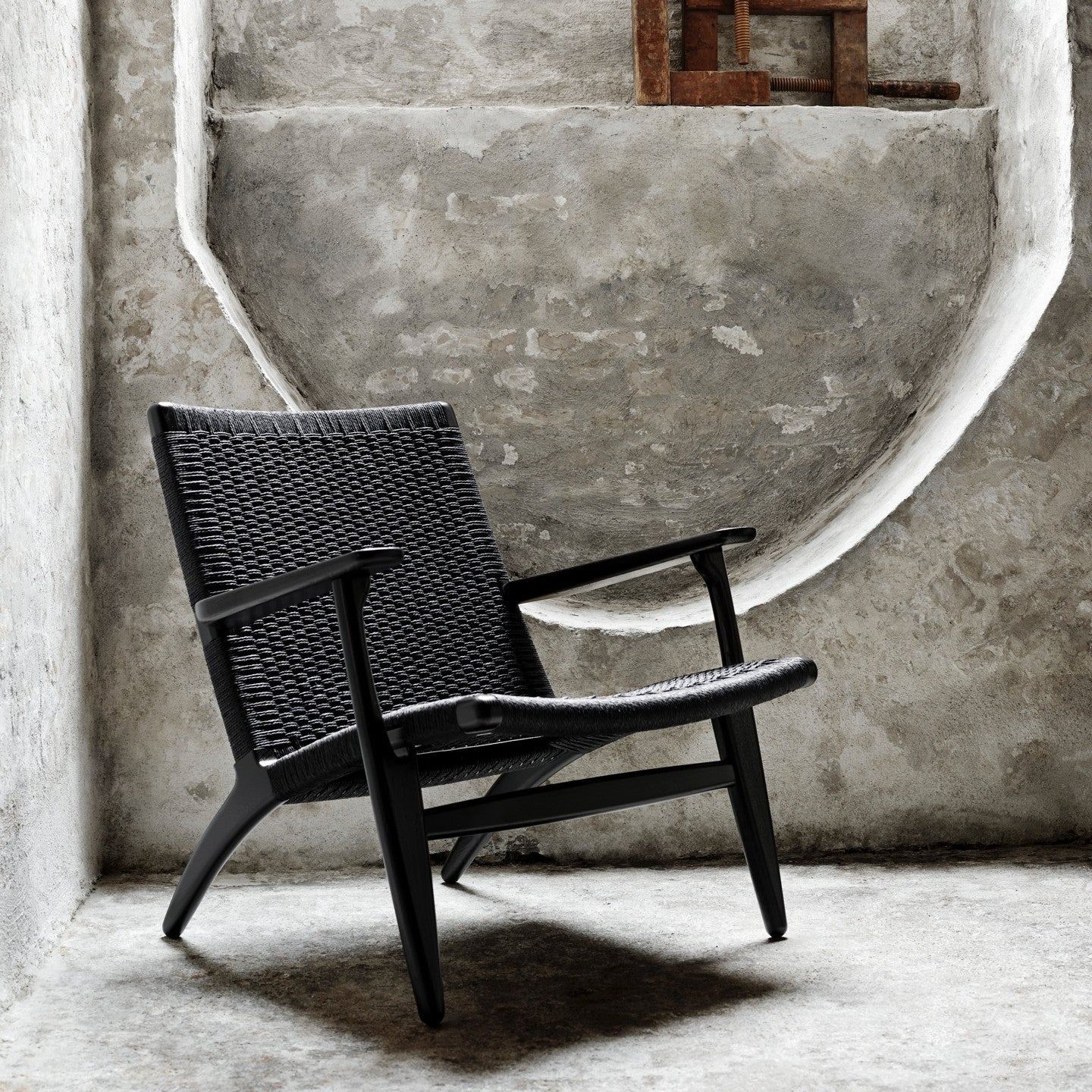 CH25 Lounge Chair by Carl Hansen & Søn - Image 8