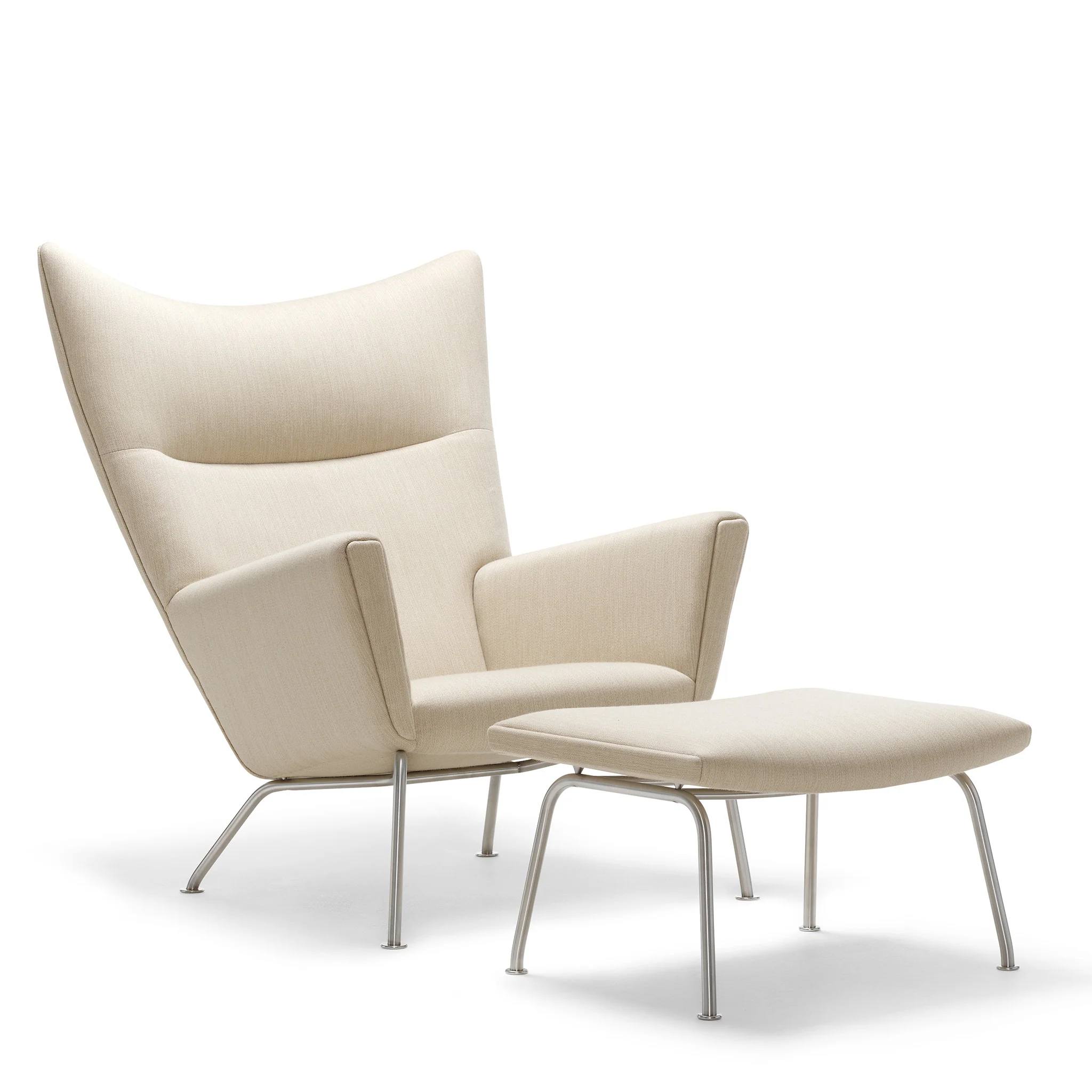 CH445 Wing Chair by Carl Hansen & Søn - Image 4