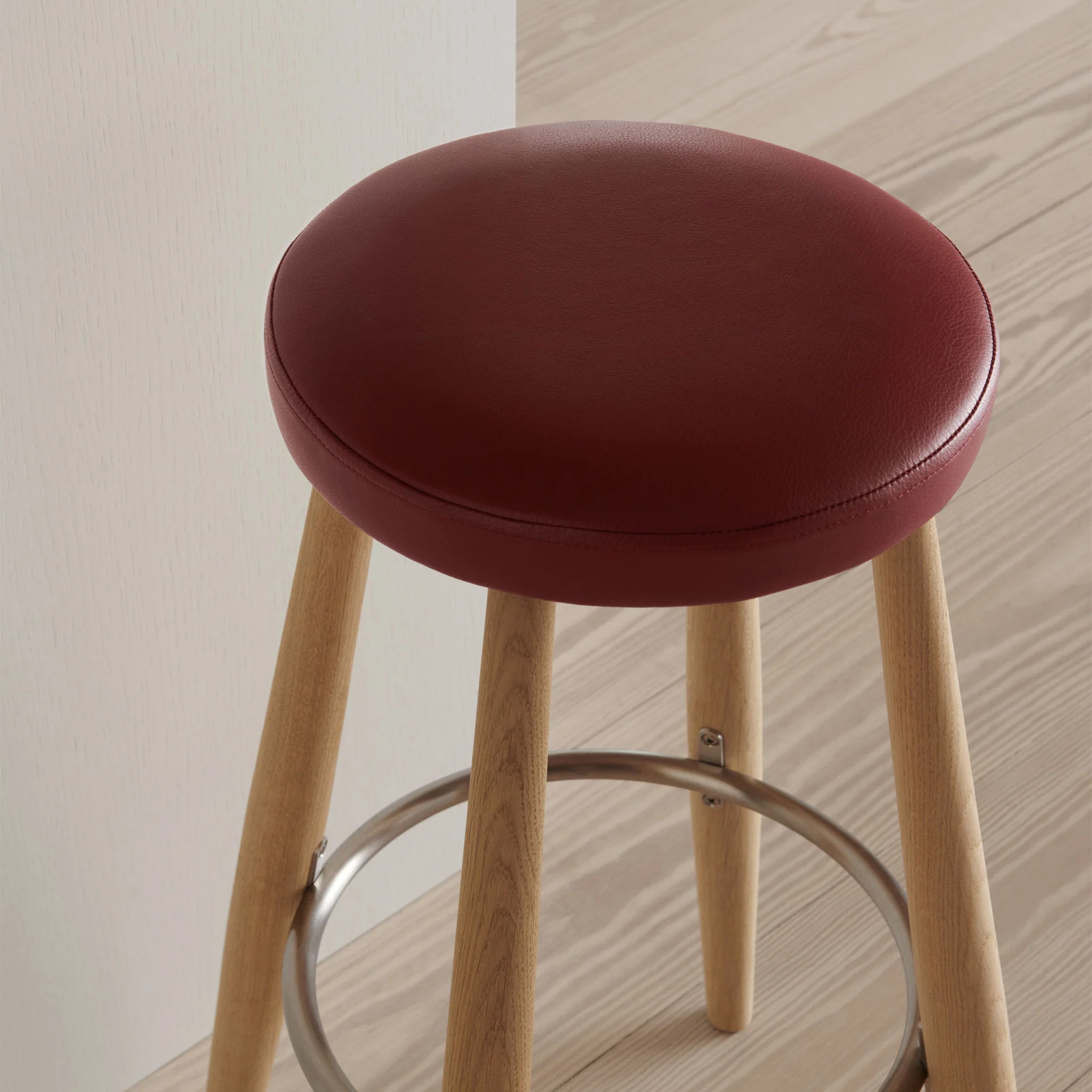 CH56 / CH58 Bar Stool by Carl Hansen & Søn - Image 7