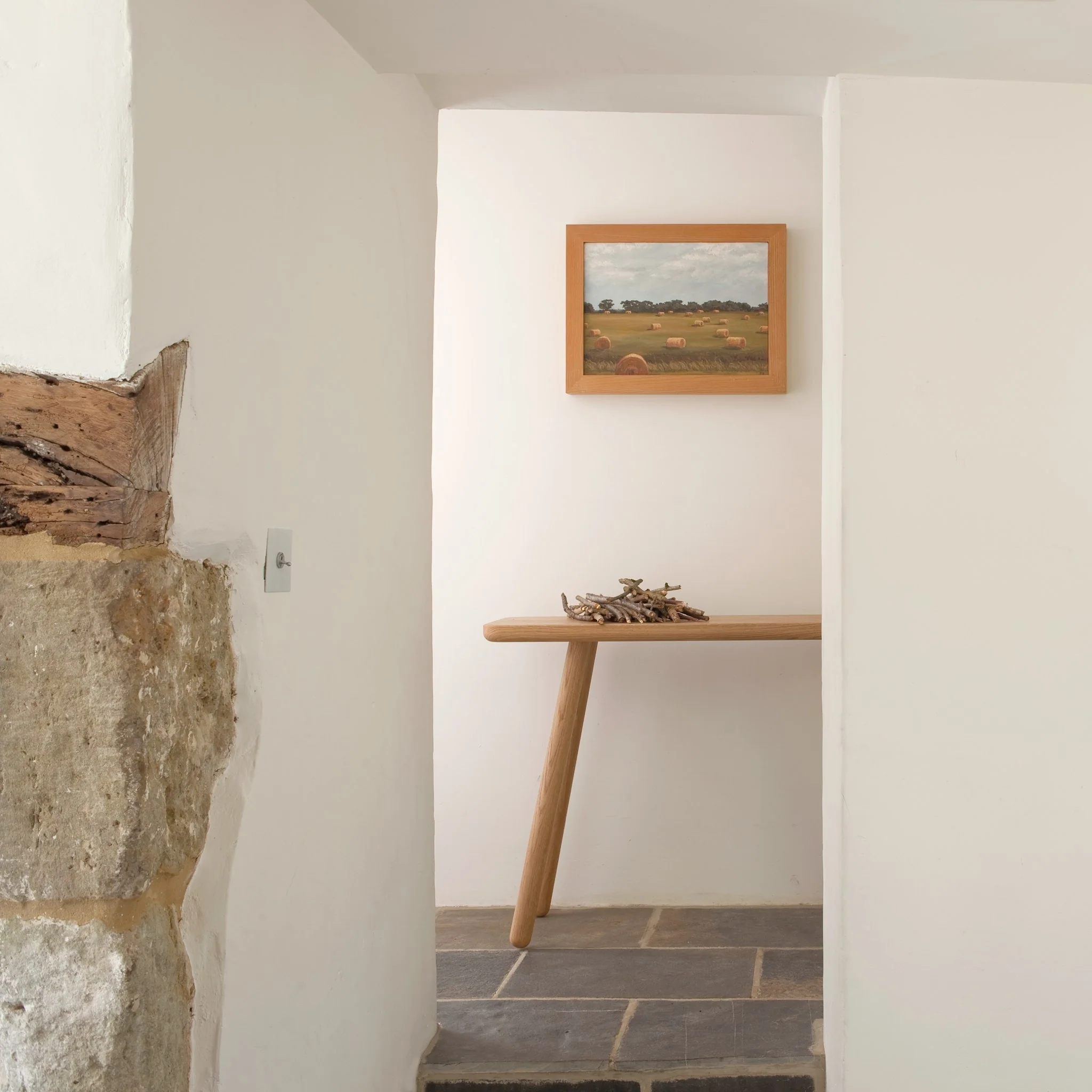 Console Table One by Another Country - Image 3