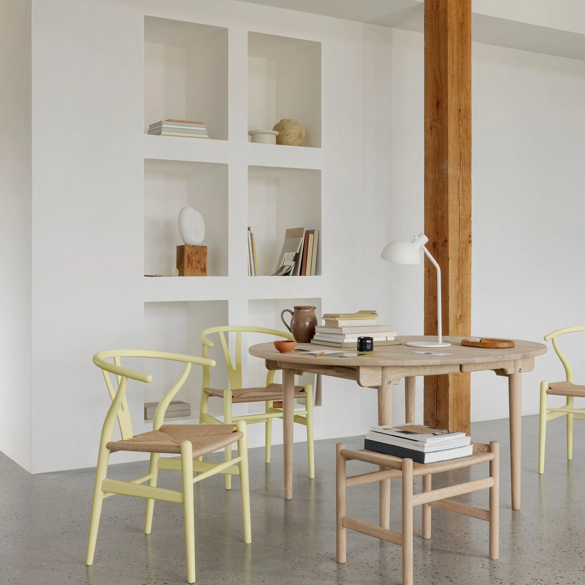 CH337 Dining Table by Carl Hansen & Søn - Image 6