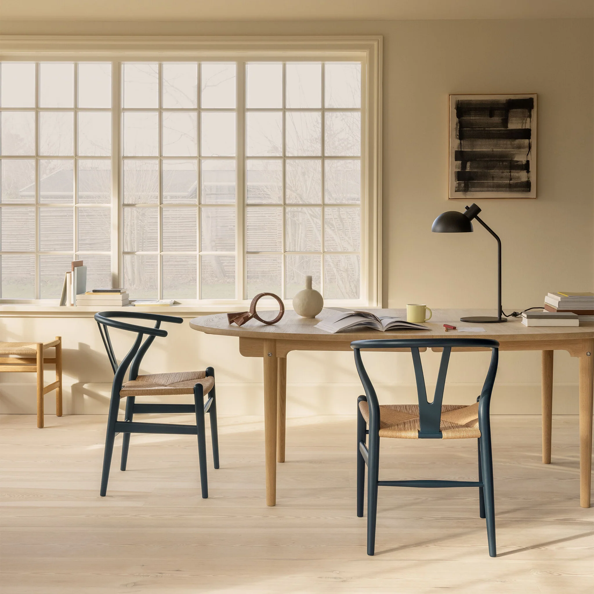 CH337 Dining Table by Carl Hansen & Søn - Image 8