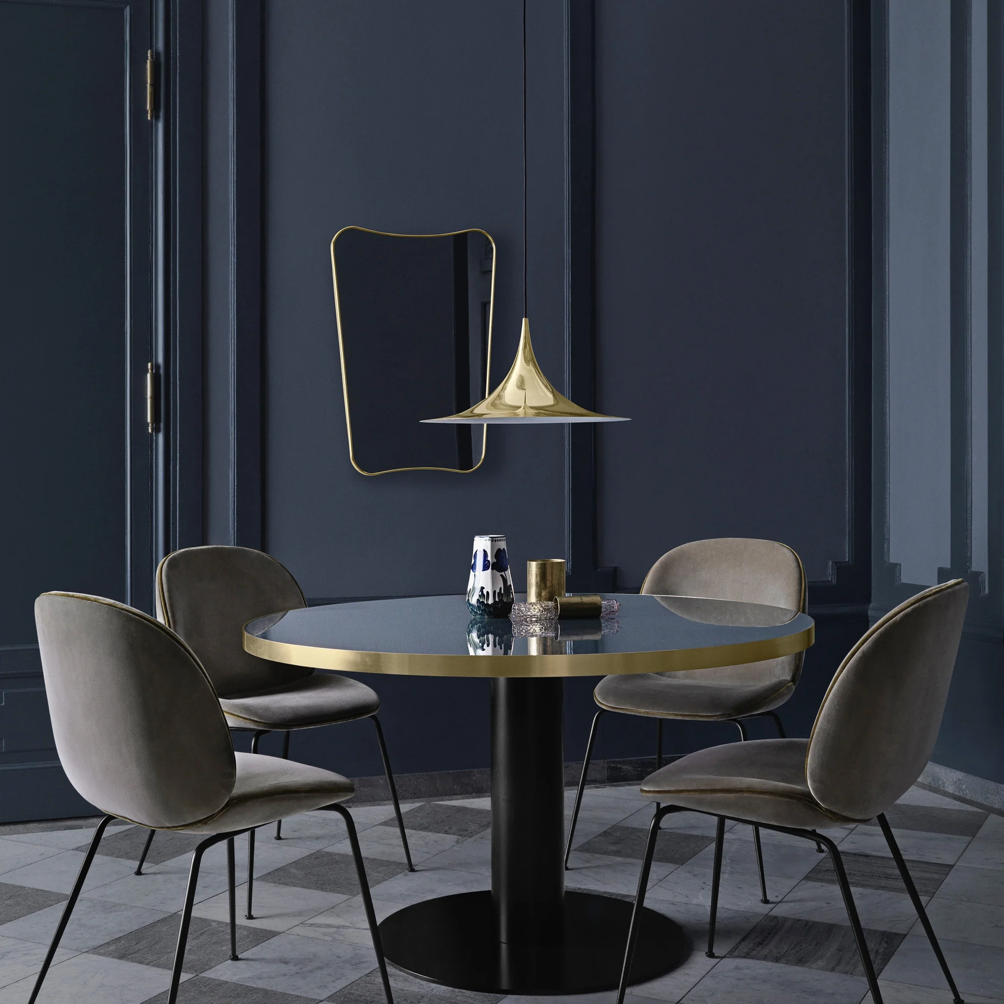 F.A.33 Wall Mirror - Brass by Gubi - Image 3