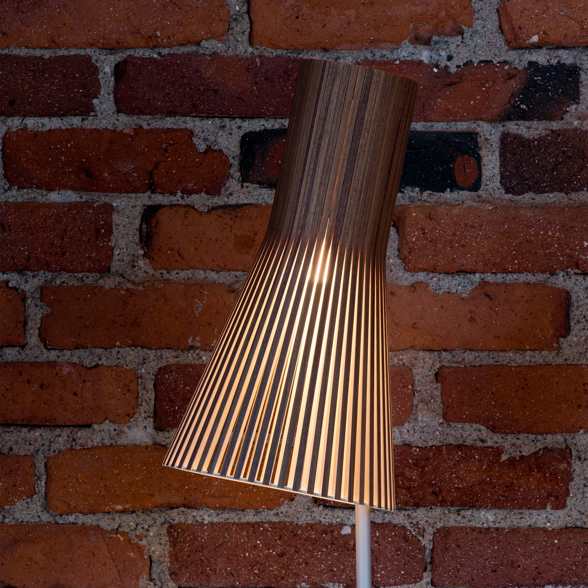 Secto 4220 Table Lamp by Secto Design - Image 8