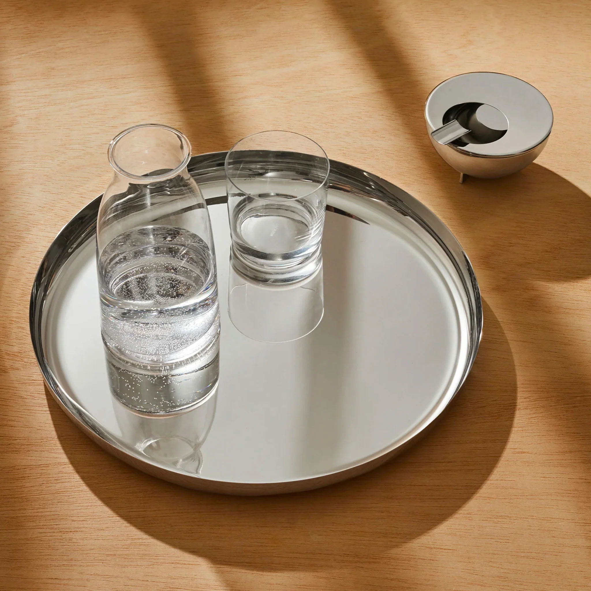 Tonale Carafe by David Chipperfield for Alessi - Image 3