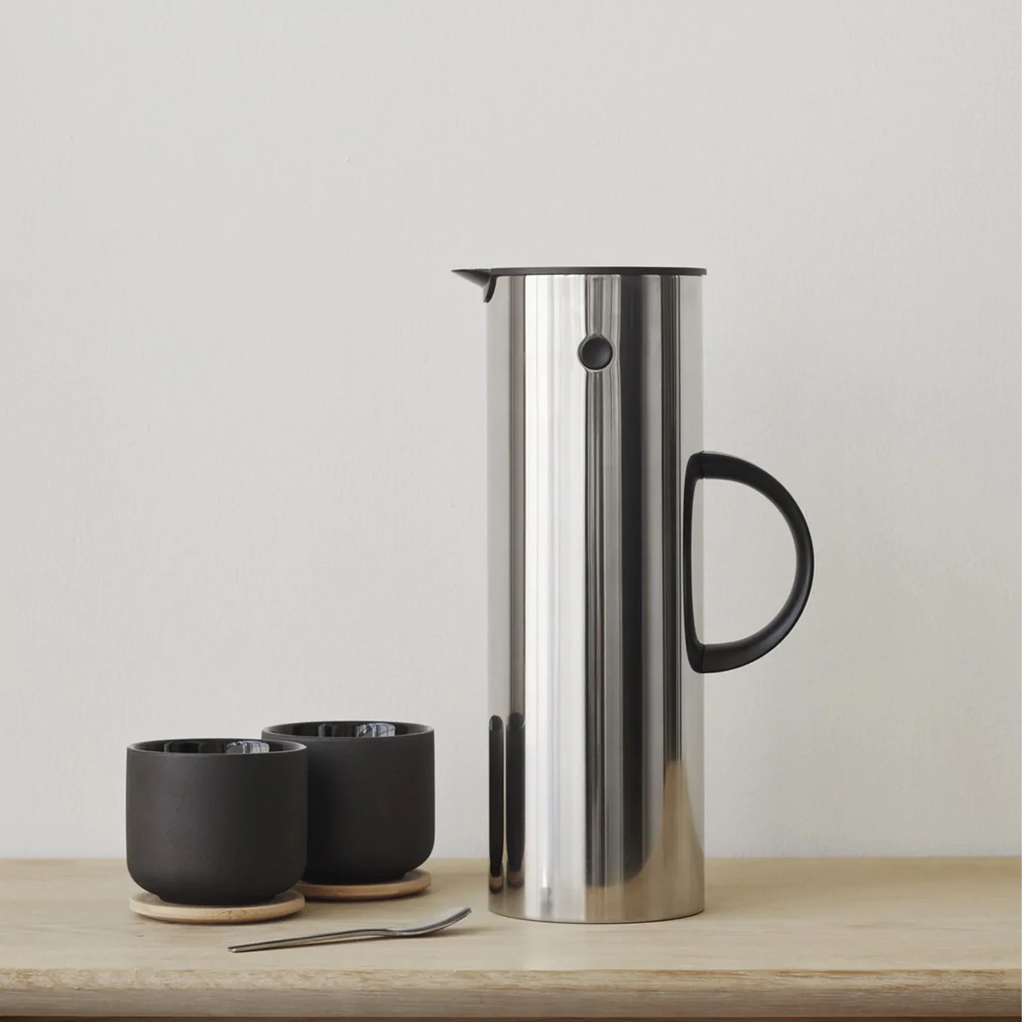 EM77 Vacuum Jug 1 Ltr by Stelton - Image 8