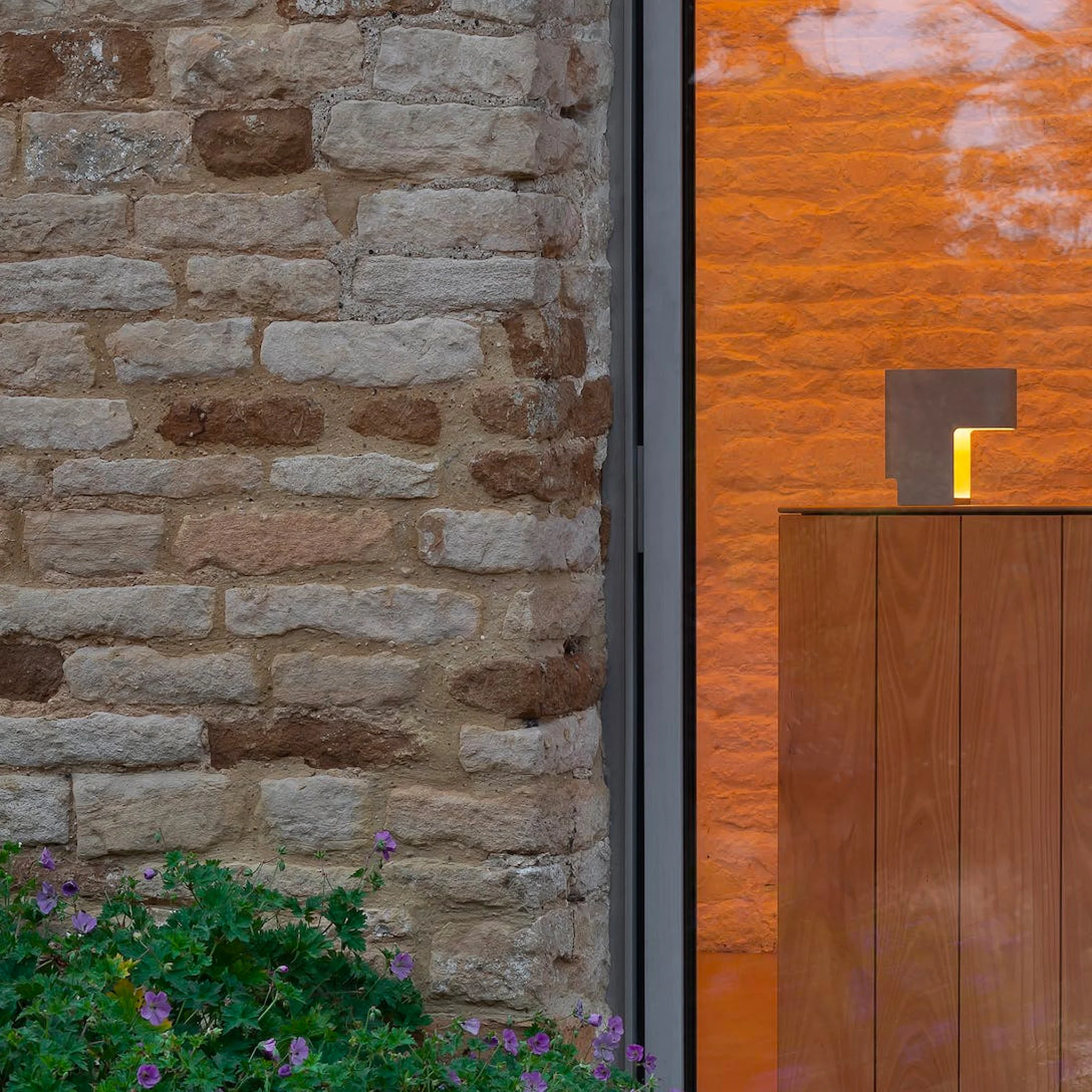 w223 Pawson Table Lamp By John Pawson - Image 3